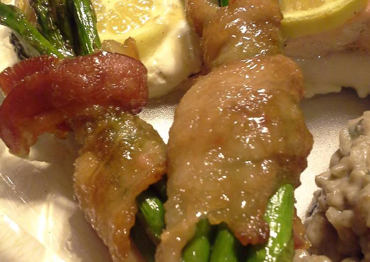 Steps to Make Any-night-of-the-week Bacon Asparagus bundles