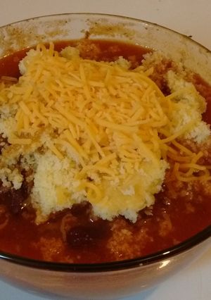 A picture of Homemade chili and Cornbread.