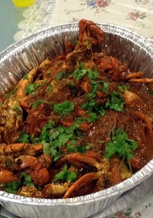 A picture of Mama Mary's Chili crabs.