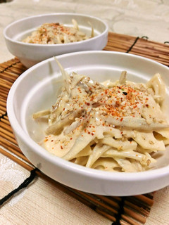 A picture of Spicy Lotus Root and Burdock Root Salad with Sesame Seeds.