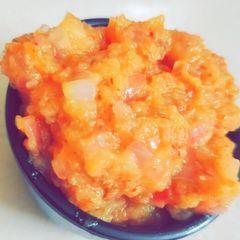 A picture of Raw mango chutney.