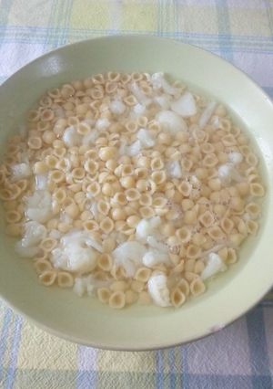 Foto di Conchigliette integrali con cavolfiore in brodo