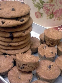 A picture of Soft Super Chocolaty Cookies.
