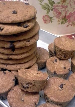 A picture of Soft Super Chocolaty Cookies.
