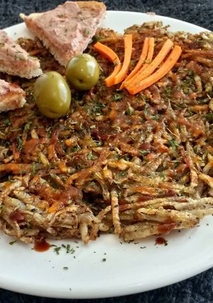 A picture of Shoestring potato cake.
