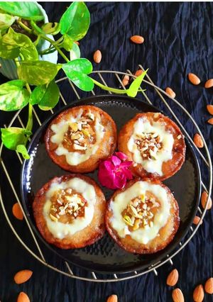 रबड़ी मालपुआ(rabdi malpua recipe in hindi) रेसिपी मुख्य फोटो
