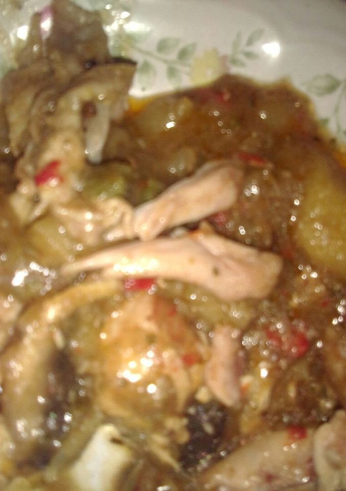 Una foto de Guiso de pollo