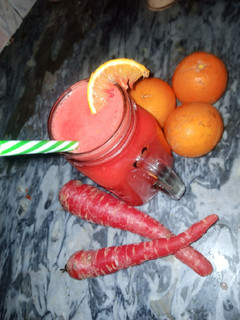 A picture of Red blood carrot juice 🥤.