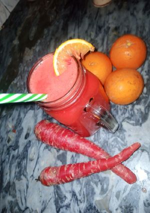 A picture of Red blood carrot juice 🥤.