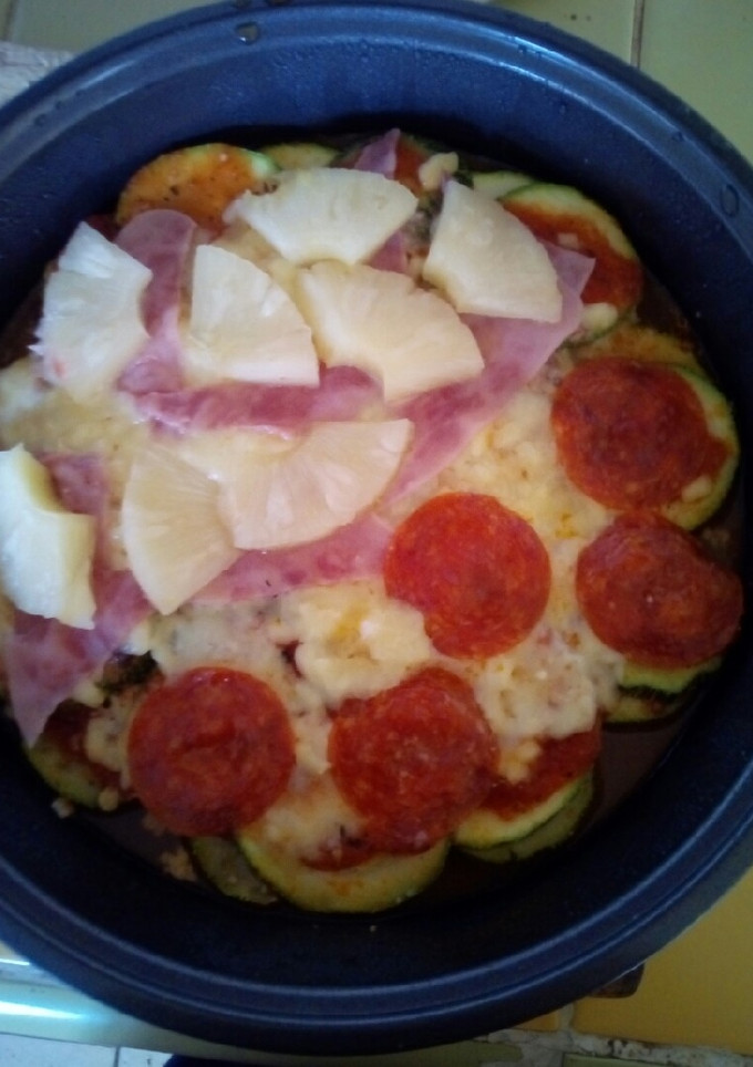 Una foto de Pizza con base de calabacitas