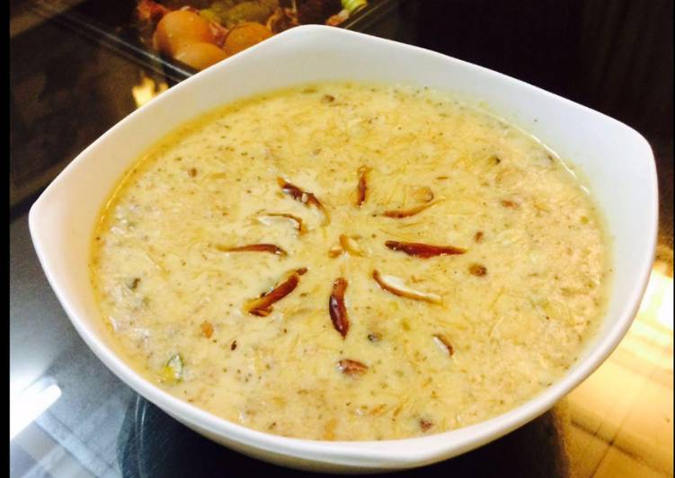 Simple Way to Make Favorite Sheer Khurma Recipe😋