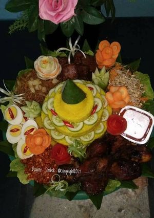 Foto resep Nasi Tumpeng