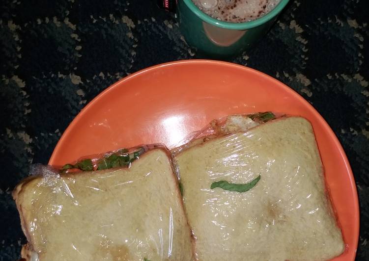 Steps to Prepare Homemade Sliced Bread Sandwich