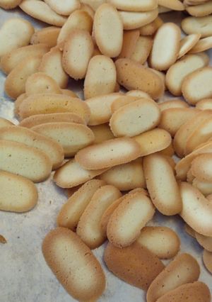 Foto resep LIDAH KUCING (Oven Gas)