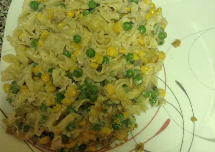 My Grandma Love This No Soup Tuna Noodle Casserole