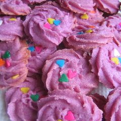 A picture of Purple Sweet Potato Spritz Cookies.