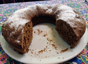 Una foto de Bizcochuelo de chocolate, café y una pizca de canela