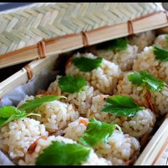 A picture of Sakura Shrimp Onigiri for Cherry Blossom Viewing.