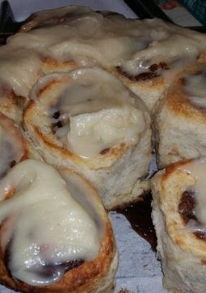 A picture of Cooks Country's BUTTERED Cinnamon Rolls.