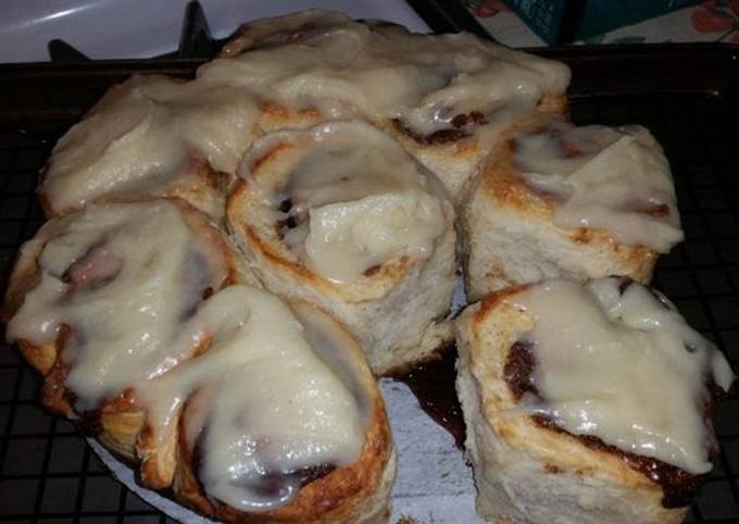 Cooks Country's BUTTERED Cinnamon Rolls