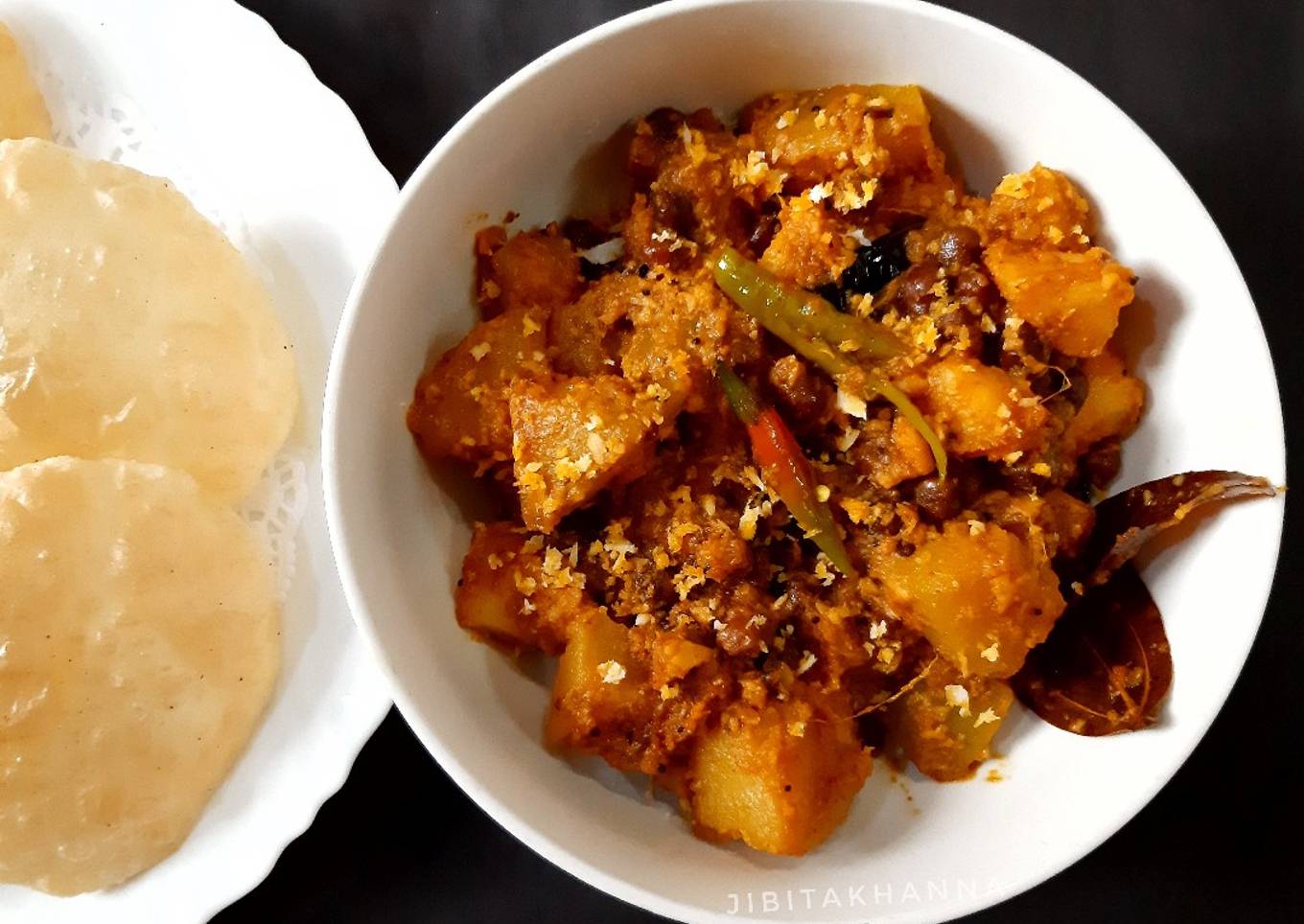 Kumror Chakka / Pumpkin with Bengal Gram/ Kaddu Kala Chana