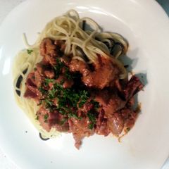 A picture of Chicken liver and bacon pasta..