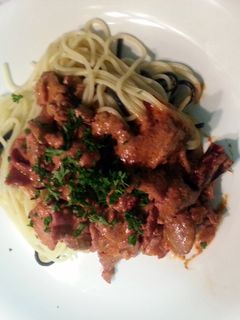 A picture of Chicken liver and bacon pasta..