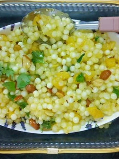 સાબુદાણા ની ખીચડી રેસીપી મુખ્ય ફોટો