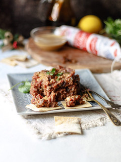 Una foto de Tartar de salchichón
