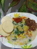 76. Bubur Manado (Tinutuan)
