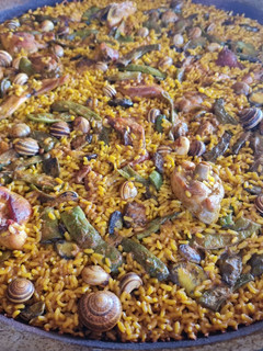 Una foto de Paella Valenciana