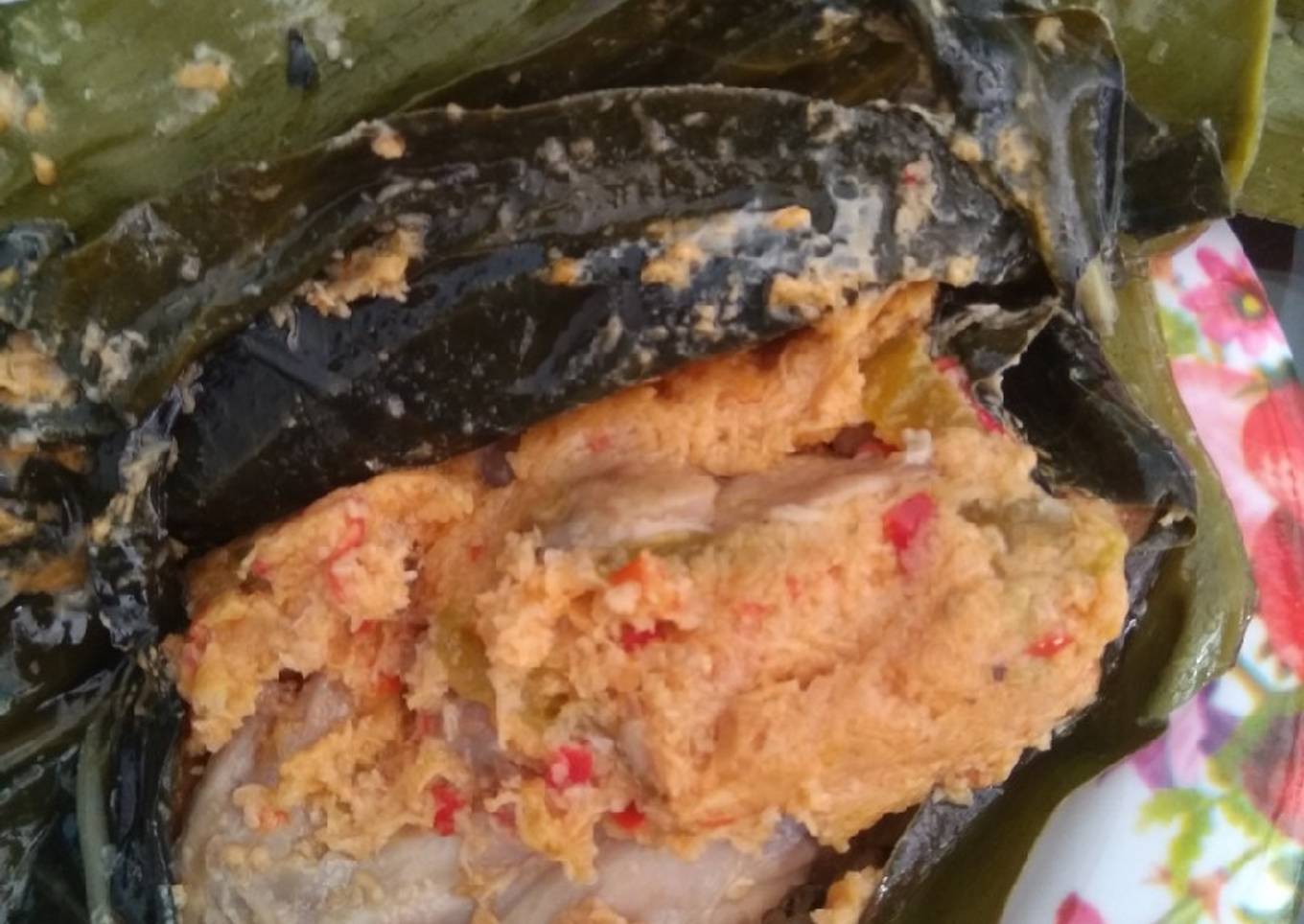 Botok Ayam Daun Mengkudu