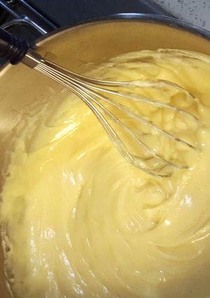 A picture of Bavarian Cream.