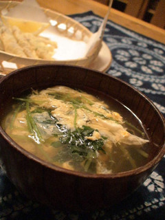 A picture of Easy Egg Drop Soup with Mitsuba.