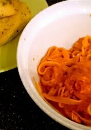 A picture of Chilli Chicken Tagliatelle in Tomato and Sour Cream Sauce.