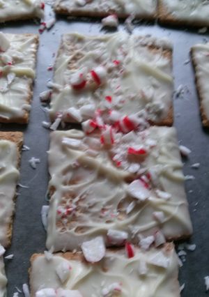 A picture of Traditional white chocolate bark.