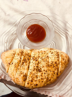 A picture of Garlic bread.