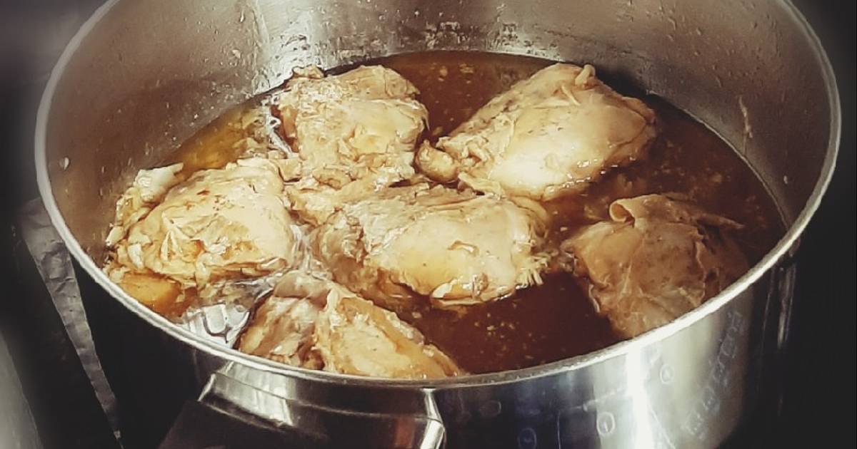 Chicken Adobo by Nora Daza Recipe by Gisela 🇵🇭 Cookpad