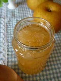 A picture of Asian Pear Jam.