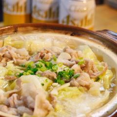 A picture of Salty Garlic Butter Hot Pot with Pork and Cabbage.