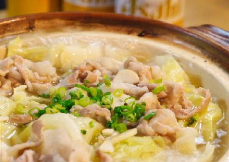 Steps to Prepare Ultimate Salty Garlic Butter Hot Pot with Pork and Cabbage