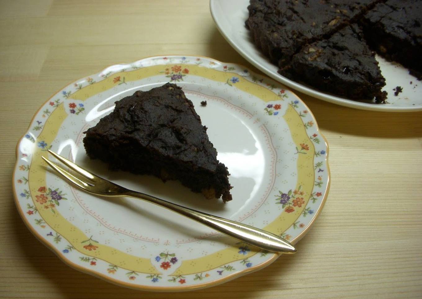 Macrobiotic Rice Flour and Walnut Brownies