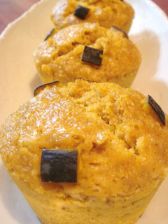 A picture of Oatmeal & Kabocha Squash Steamed Bread.