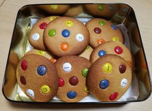 Foto principal de Galletas de mantequilla con Lacasitos