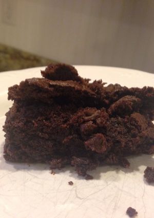 A picture of Classic Homemade Cocoa Brownies.