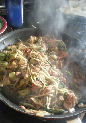A picture of Guilt free chicken teriyaki (zucchini pasta).