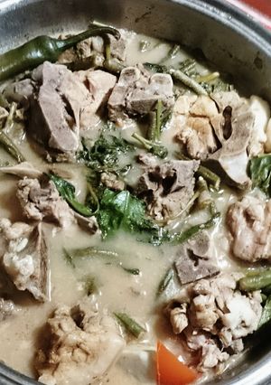 A picture of Sinigang na buto-buto sa gabi.