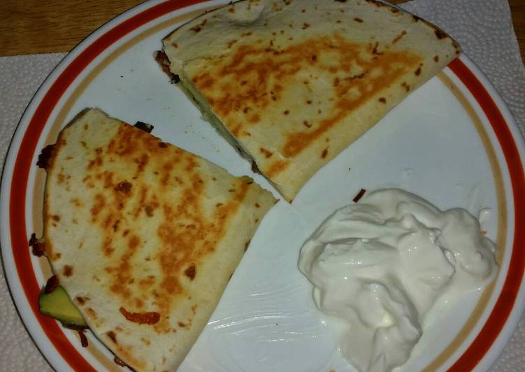 Recipe of Appetizing Avocado, Bacon, Mushroom Quesadilla