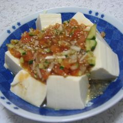 A picture of Simple Chilled Tofu Salad.