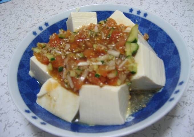 Step-by-Step Guide to Prepare Any-night-of-the-week Simple Chilled Tofu Salad